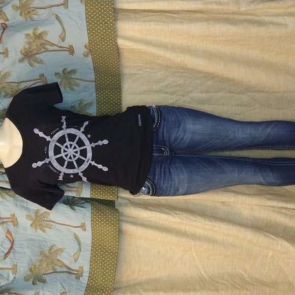 Billabong t-shirt size medium - Picture 5 of 6